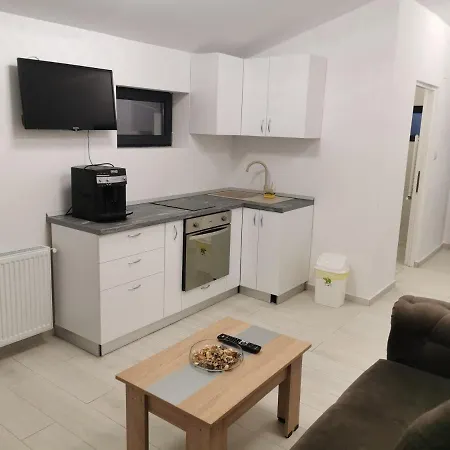 Apartment Jolie Luxury Ii *